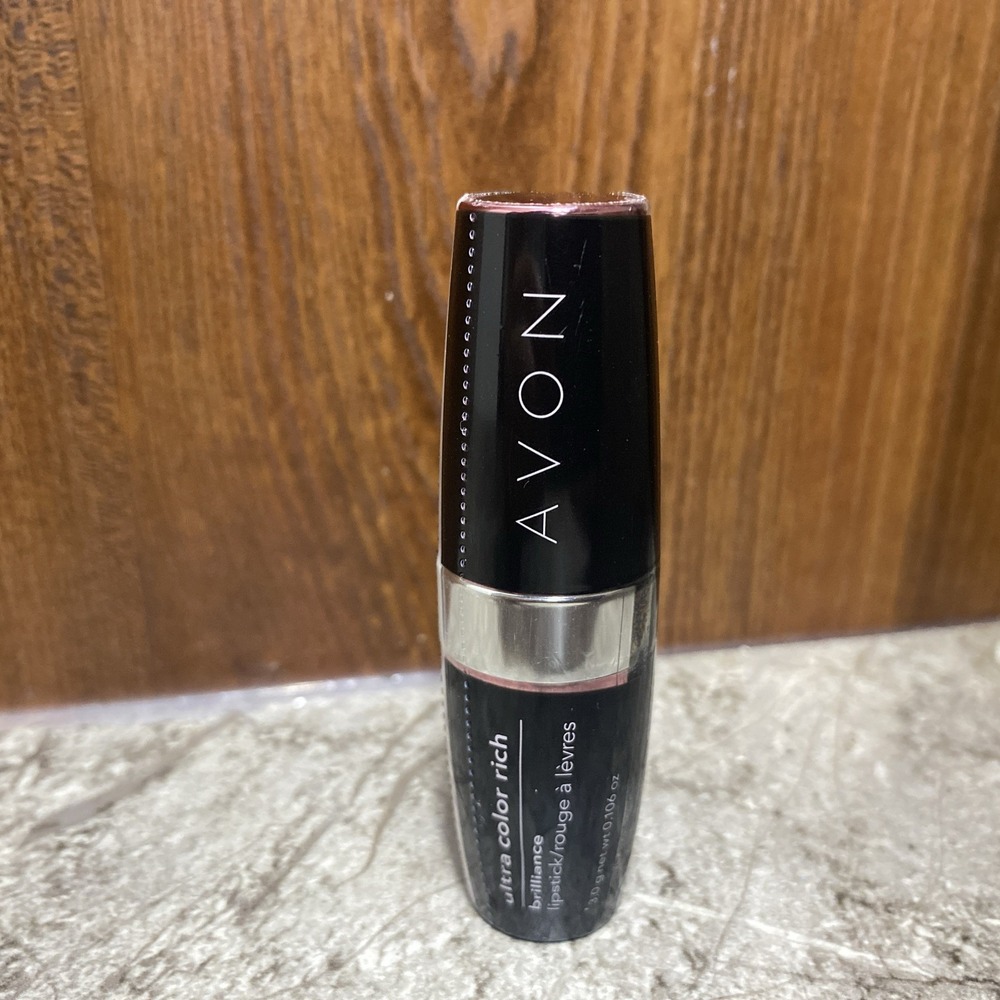 AVON Ultra‎ Color Rich Lipstick in RADIANT RUBY New Sealed Full Size